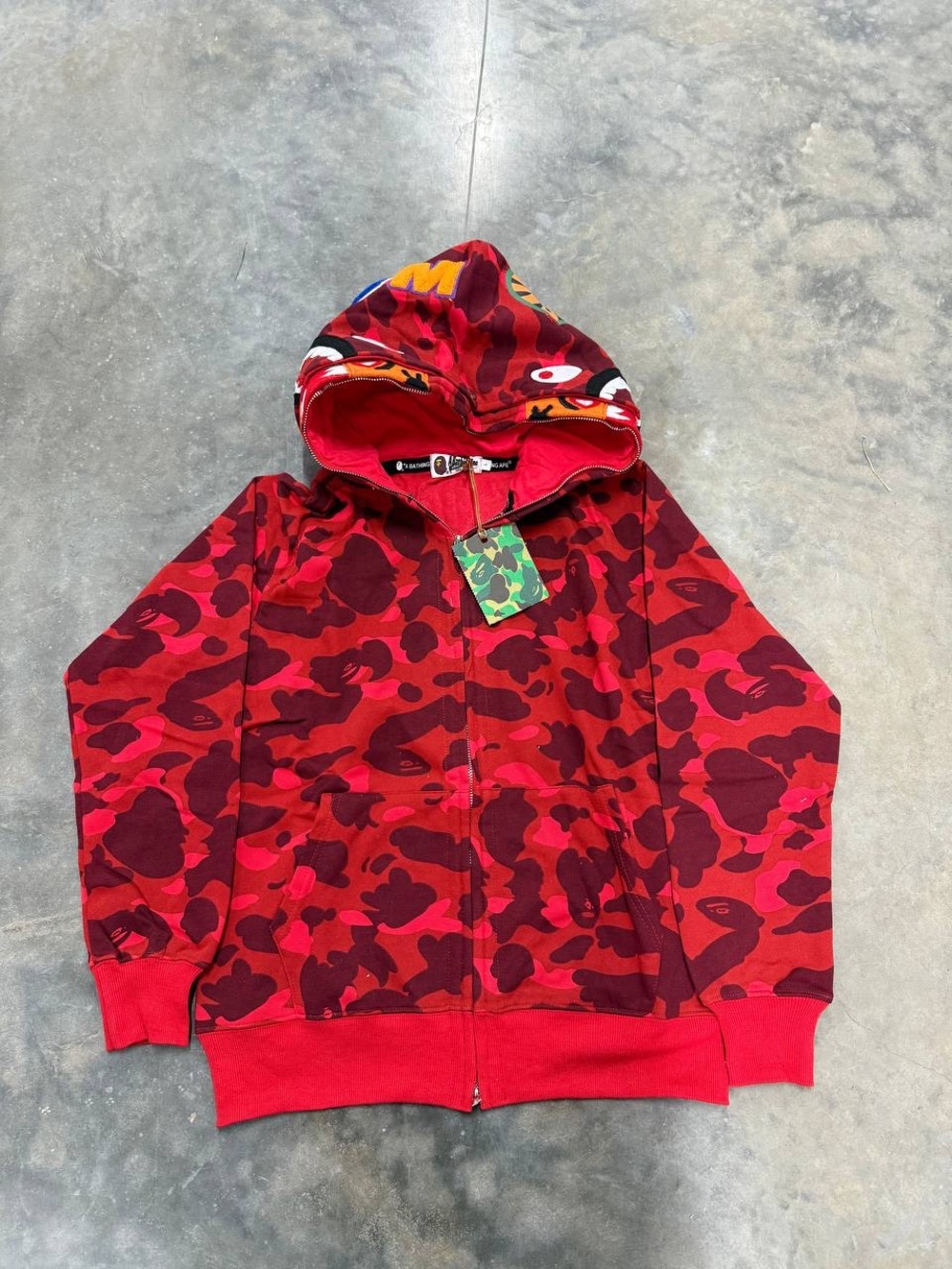 AUTHENTIC ✅ BAPE ABC red camo zip up